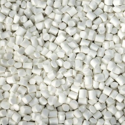 Campuran Pipa PVC Cetakan Injeksi dalam Warna Putih untuk Kinerja Optimal